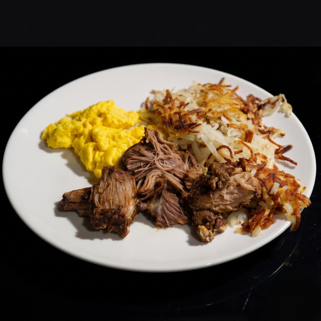 Carnitas Con Huevos.